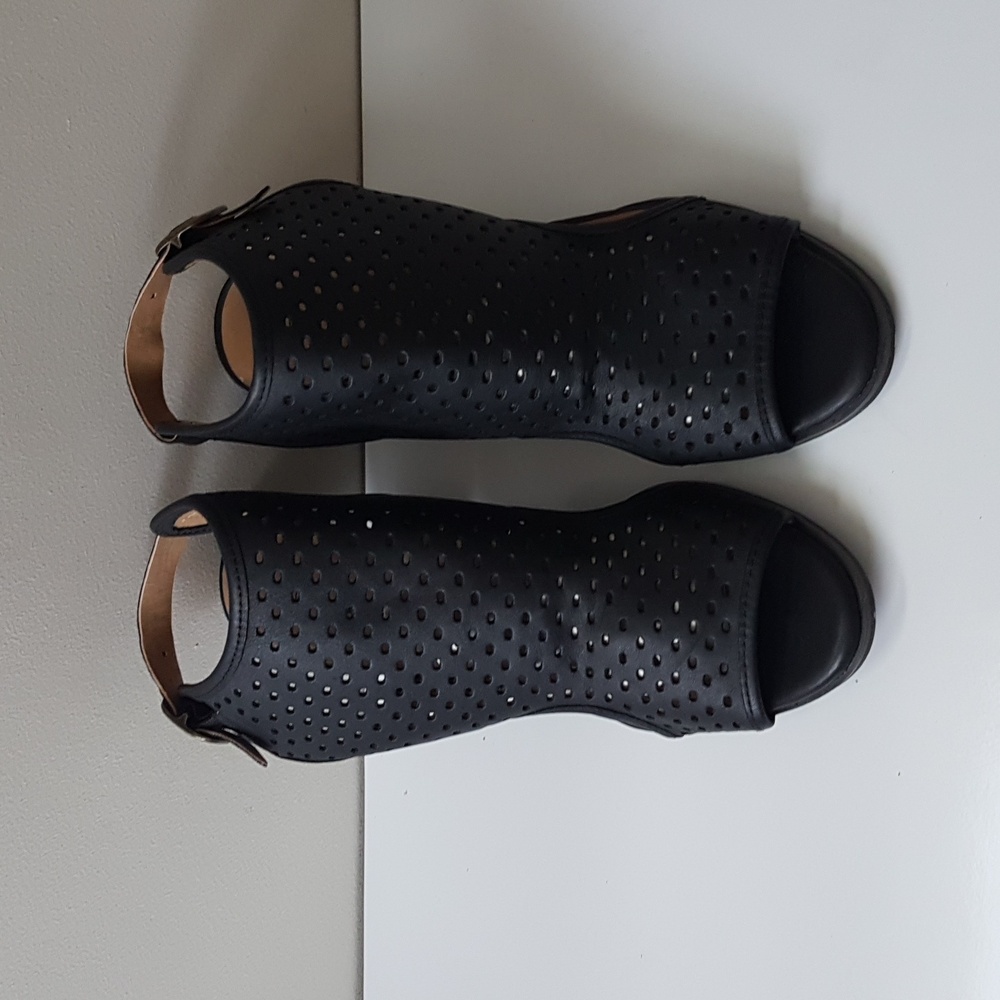 Lucky Brand Leather Shoes